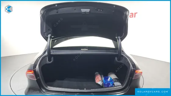 HYUNDAI GRANDEUR 3.3