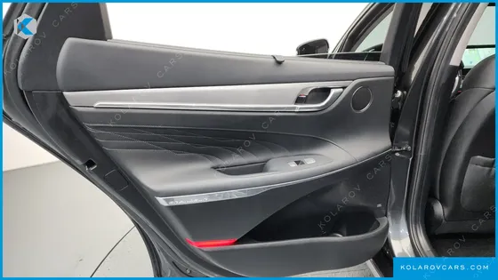 HYUNDAI GRANDEUR 3.3