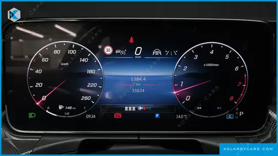 MERCEDES C-CLASS C200 AMG LINE