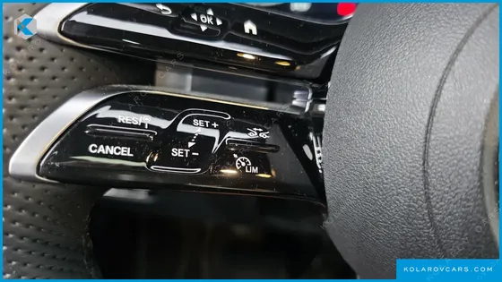 MERCEDES C-CLASS C300 4MATIC AMG LINE