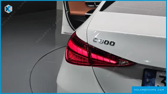 MERCEDES C-CLASS C300 4MATIC AMG LINE