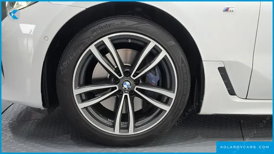 BMW GRAN TURISMO (GT) 620D M SPORT