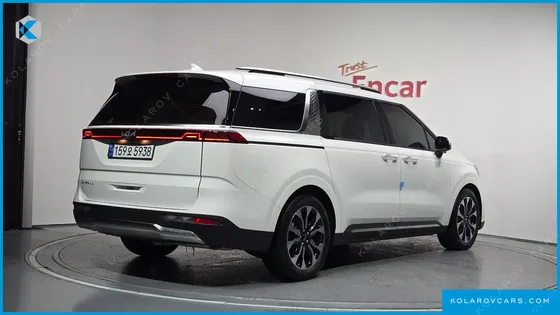 KIA CARNIVAL 7-SEATER NOBLESSE