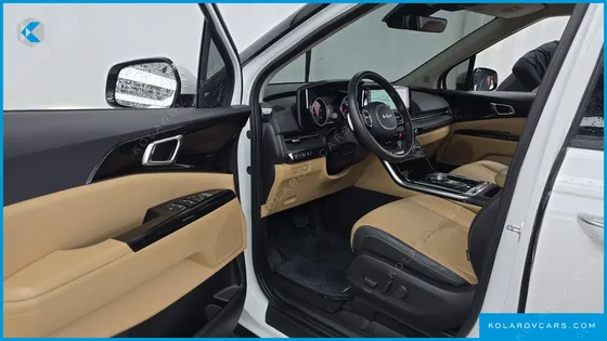 KIA CARNIVAL 7-SEATER NOBLESSE