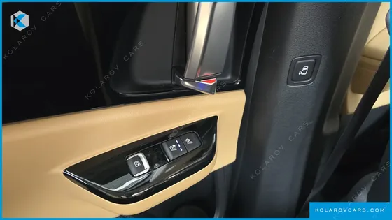 KIA CARNIVAL 7-SEATER NOBLESSE