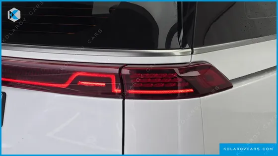 KIA CARNIVAL 7-SEATER NOBLESSE