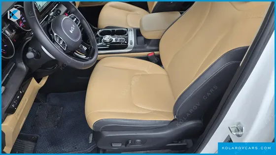 KIA CARNIVAL 7-SEATER NOBLESSE