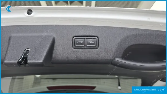 KIA CARNIVAL 7-SEATER NOBLESSE