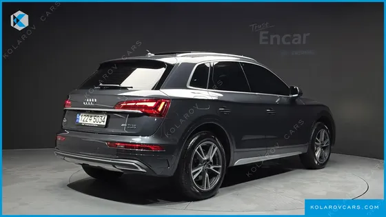 AUDI Q5 45 TFSI QUATTRO