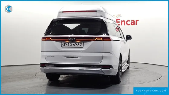 KIA CARNIVAL GASOLINE 9-SEATER HI-LIMOUSINE