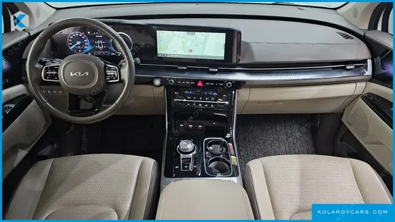 KIA CARNIVAL GASOLINE 9-SEATER HI-LIMOUSINE