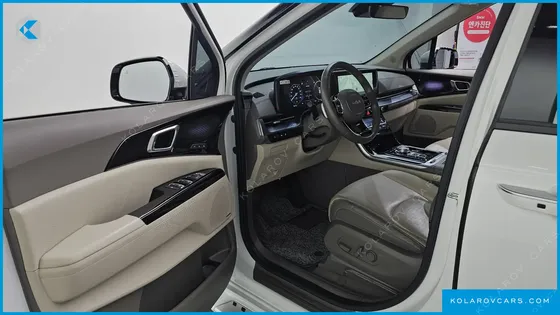 KIA CARNIVAL GASOLINE 9-SEATER HI-LIMOUSINE