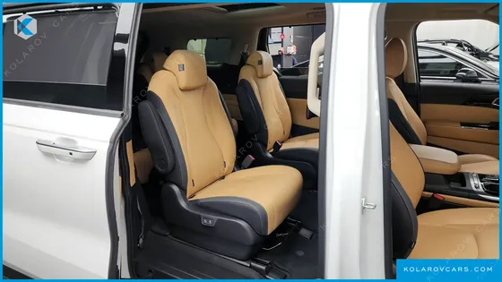 KIA CARNIVAL 9-SEATER SIGNATURE