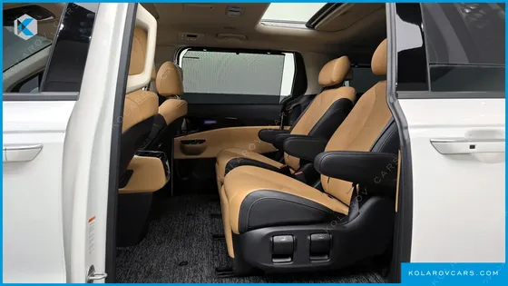 KIA CARNIVAL 7-SEATER SIGNATURE