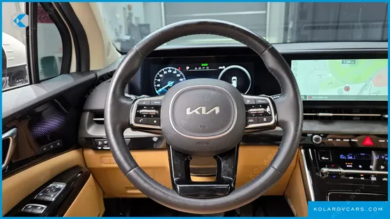 KIA CARNIVAL 7-SEATER SIGNATURE