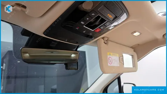 KIA CARNIVAL 7-SEATER SIGNATURE
