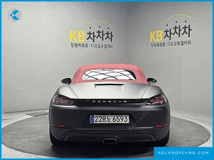 PORSCHE 718 2.0
