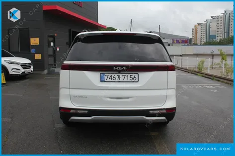 KIA CARNIVAL GASOLINE 11-SEATER PRESTIGE