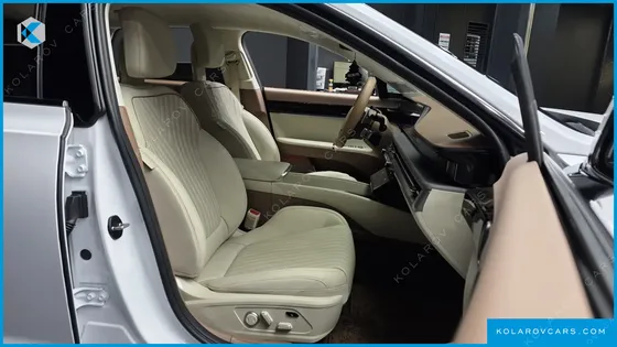 HYUNDAI GRANDEUR 2,5 GASOLINE 2WD