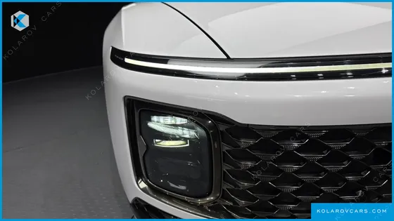 HYUNDAI GRANDEUR 2,5 GASOLINE 2WD
