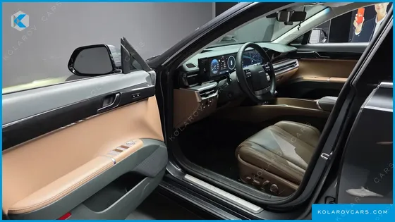 HYUNDAI GRANDEUR 2,5 GASOLINE 2WD