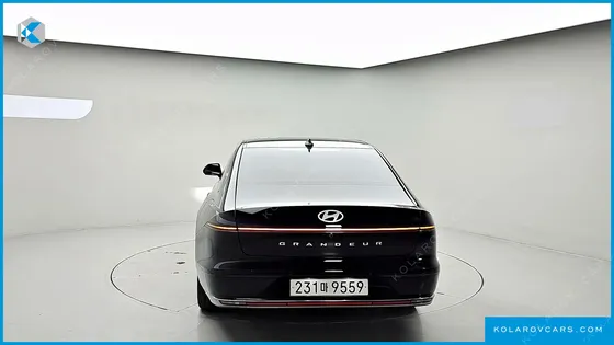 HYUNDAI GRANDEUR 3,5 GASOLINE 4WD