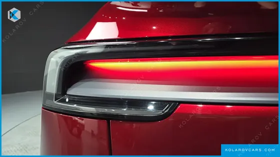 TESLA MODEL Y LONG RANGE LAUNCH EDITION AWD