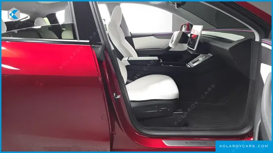 TESLA MODEL Y LONG RANGE LAUNCH EDITION AWD