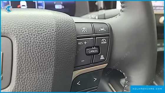 TOYOTA CROWN 2.5 4WD HYBRID