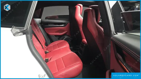 PORSCHE MACAN BASE 4