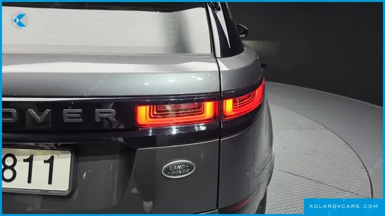LAND ROVER RANGE ROVER VELAR 3.0 D300 R-DYNAMIC HSE