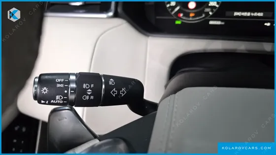 LAND ROVER RANGE ROVER VELAR 3.0 D300 R-DYNAMIC HSE