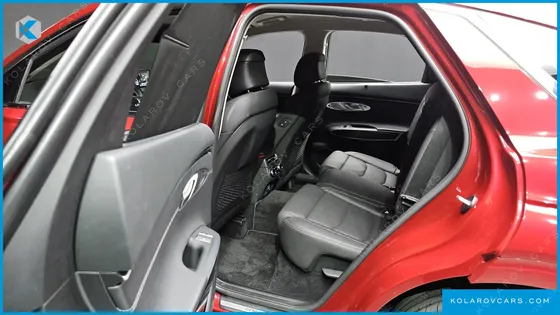GENESIS GV70 2.5T GASOLINE 2WD