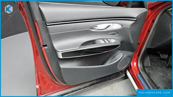 GENESIS GV70 2.5T GASOLINE 2WD