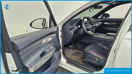 GENESIS GV70 2.5T GASOLINE 2WD