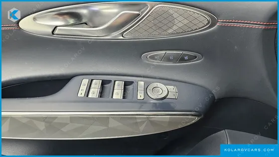 GENESIS GV70 2.5T GASOLINE 2WD