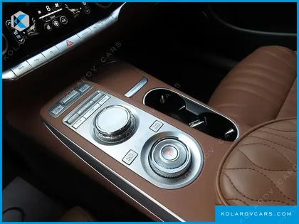 GENESIS GV70 2.5T GASOLINE 2WD