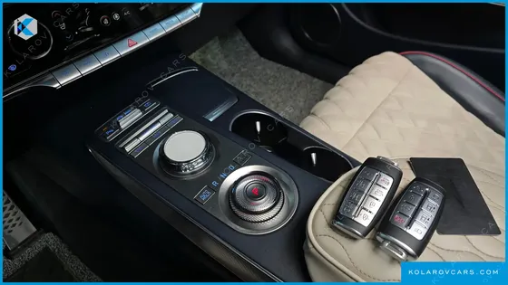 GENESIS GV70 2.5T GASOLINE 2WD
