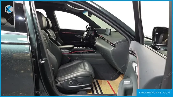 GENESIS GV70 2.5T GASOLINE 2WD