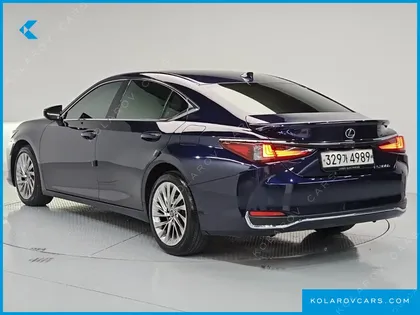 LEXUS ES EXECUTIVE