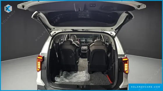 KIA CARNIVAL HEV 9SEATER SIGNATURE
