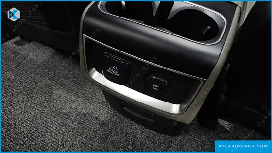 KIA CARNIVAL HEV 9SEATER SIGNATURE