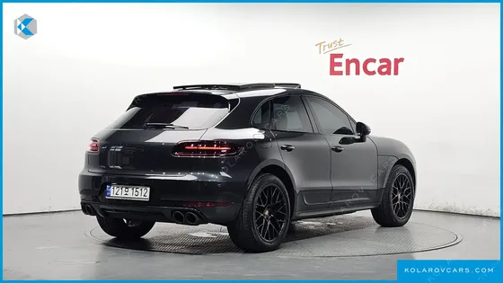 PORSCHE MACAN 3.0 GTS
