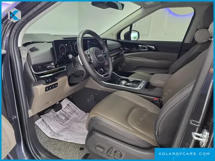 KIA CARNIVAL 9-SEATER SIGNATURE