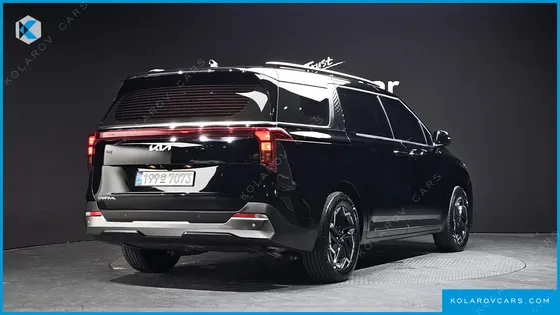 KIA CARNIVAL 9-SEATER NOBLESSE