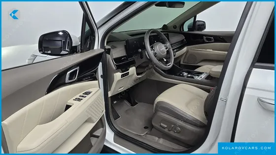 KIA CARNIVAL 9-SEATER SIGNATURE