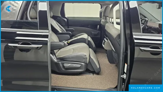 KIA CARNIVAL HEV 7SEATER SIGNATURE