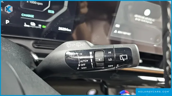 KIA CARNIVAL HEV 7SEATER SIGNATURE