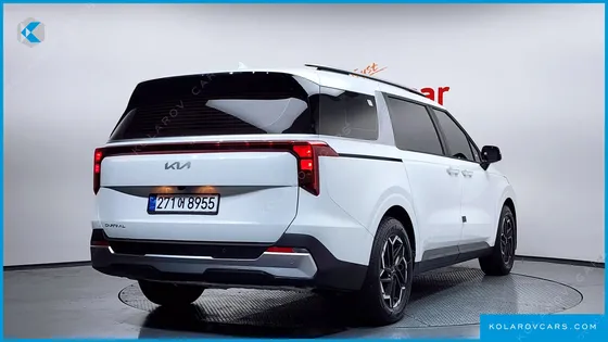 KIA CARNIVAL GASOLINE 9-SEATER PRESTIGE