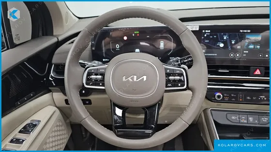 KIA CARNIVAL HEV 9SEATER SIGNATURE